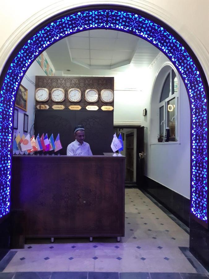 Hotel Rizqiro'Z Boutique Bukhara Bagian luar foto