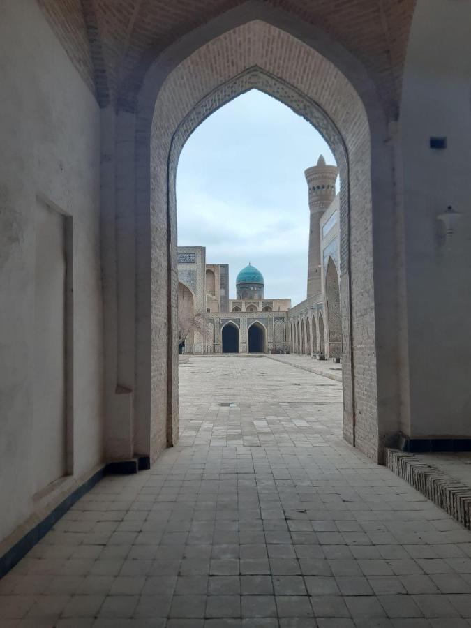Hotel Rizqiro'Z Boutique Bukhara Bagian luar foto