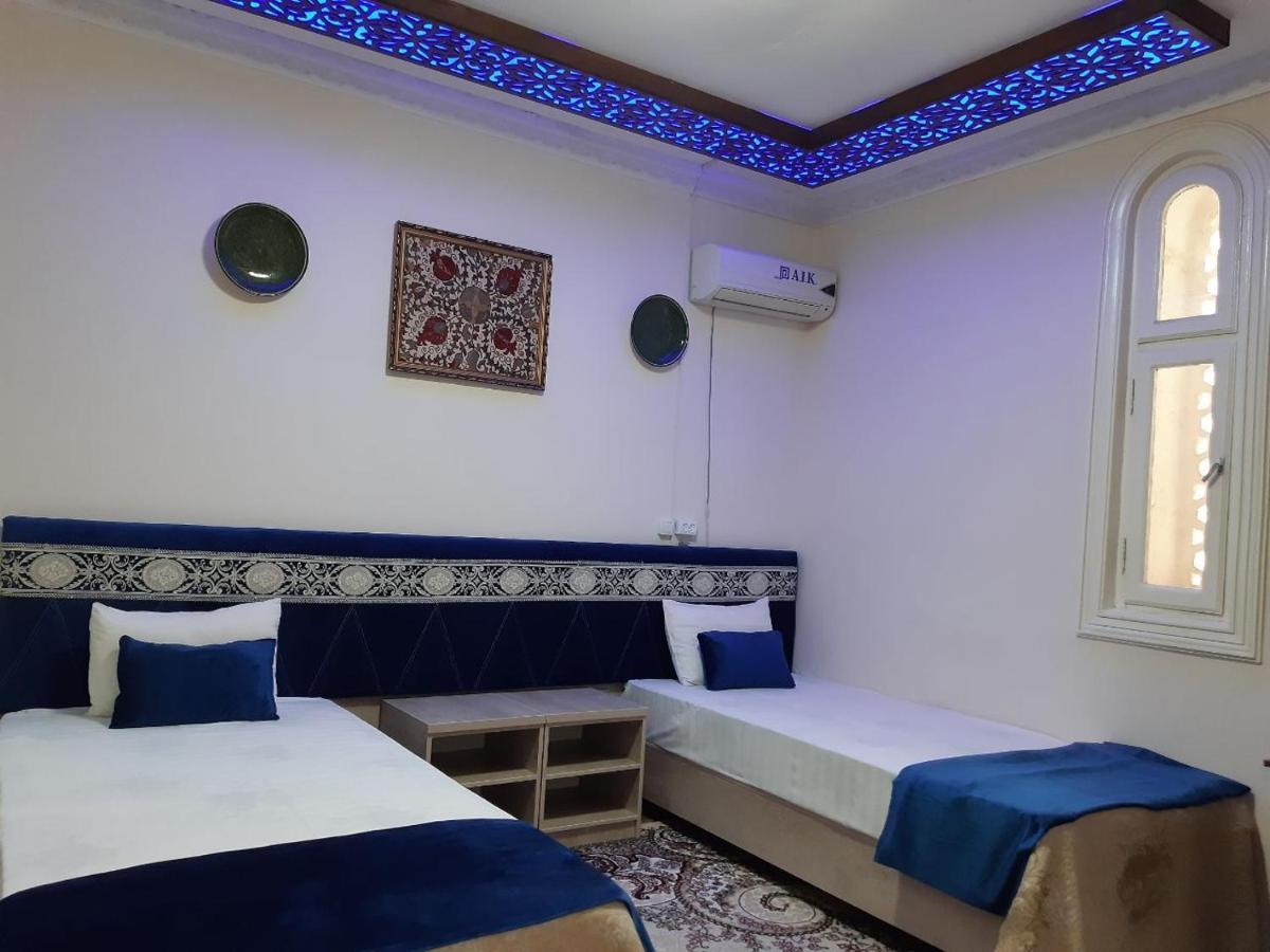 Hotel Rizqiro'Z Boutique Bukhara Bagian luar foto