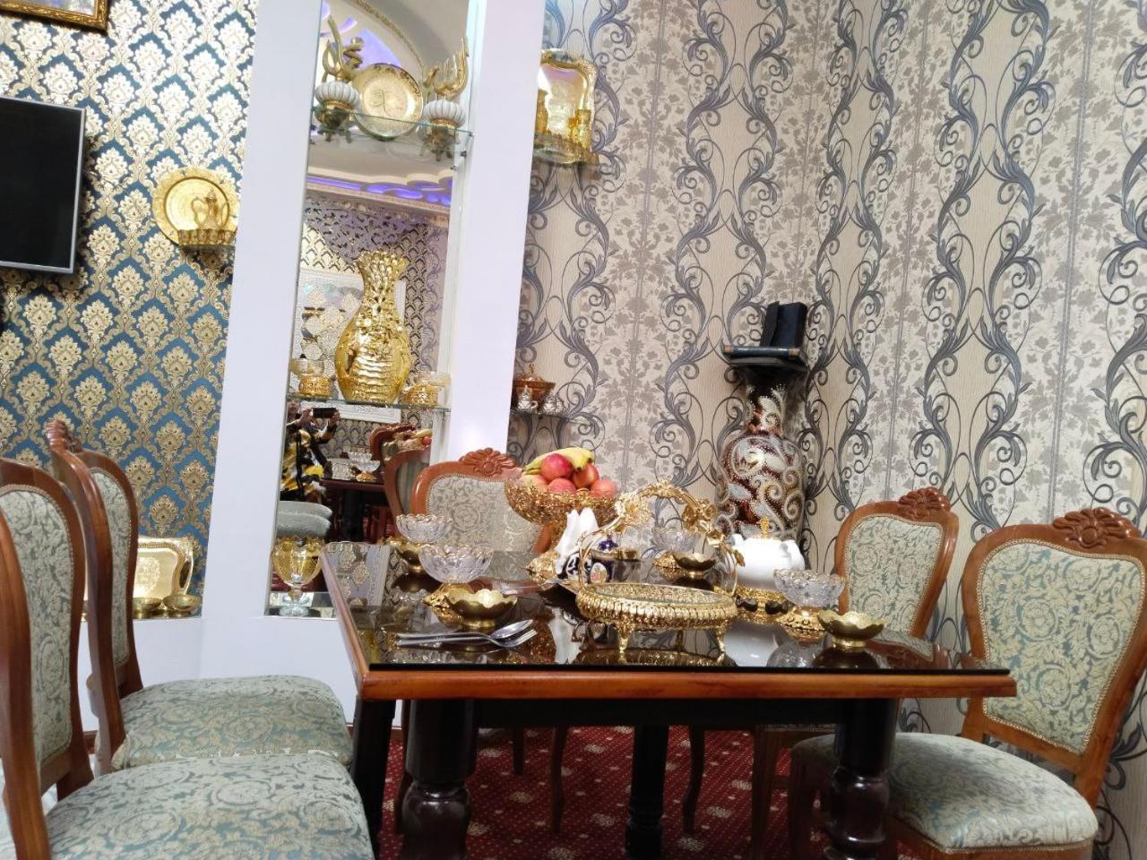 Hotel Rizqiro'Z Boutique Bukhara Bagian luar foto