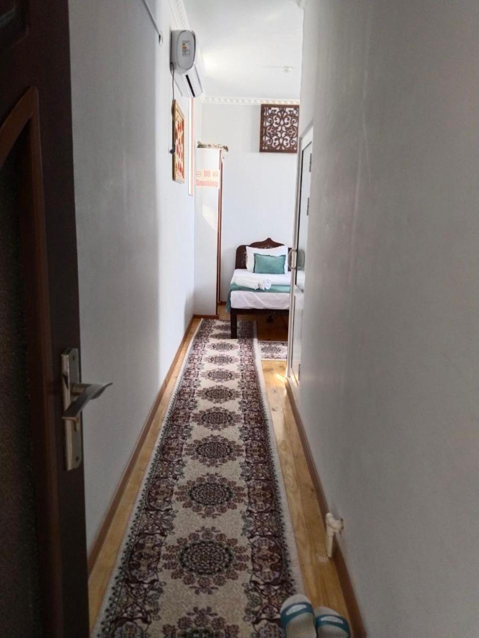 Hotel Rizqiro'Z Boutique Bukhara Bagian luar foto