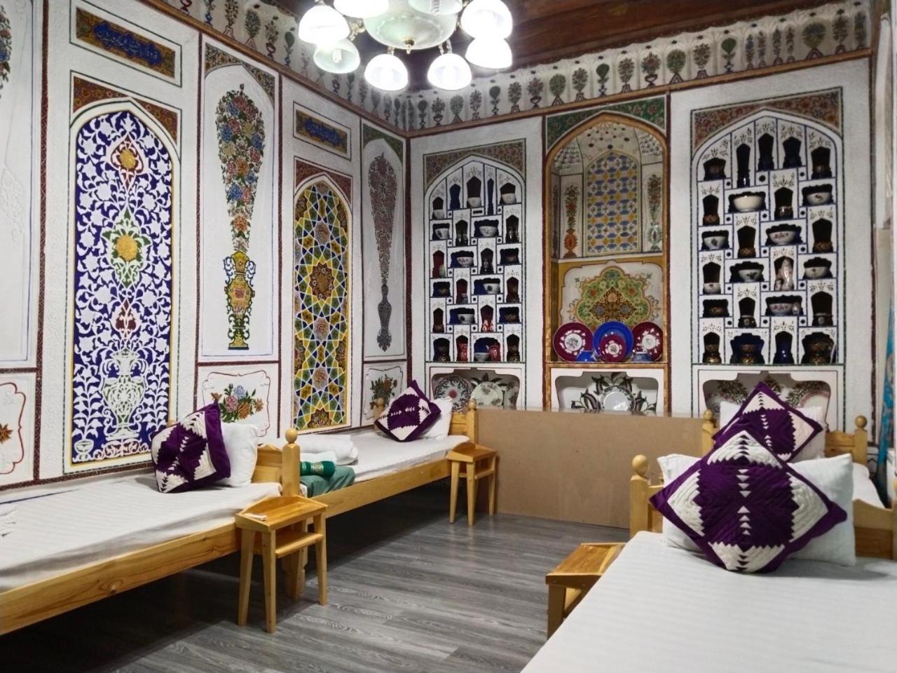 Hotel Rizqiro'Z Boutique Bukhara Bagian luar foto